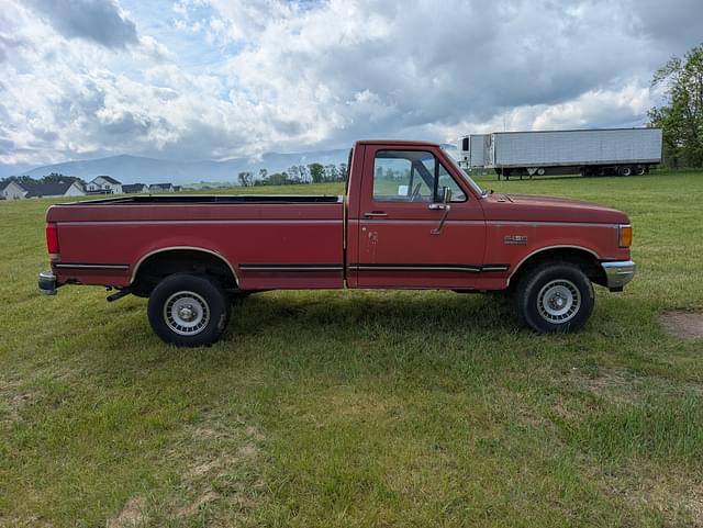 Image of Ford F-150 equipment image 3