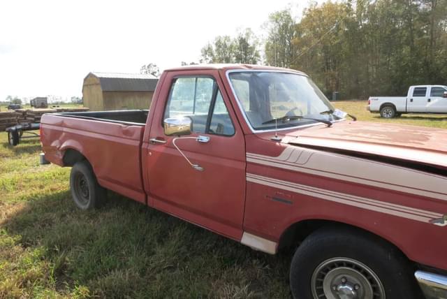 Image of Ford F-150 equipment image 3