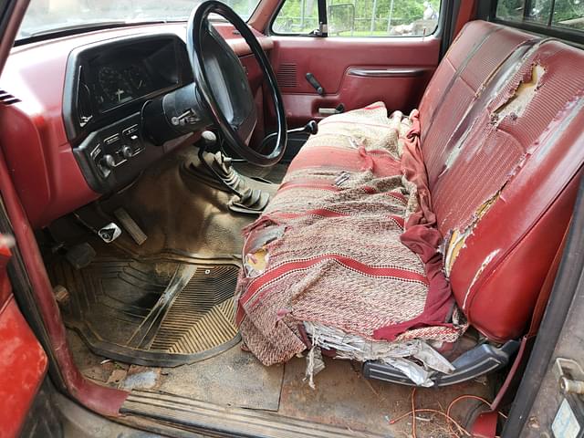 Image of Ford F-250 equipment image 4