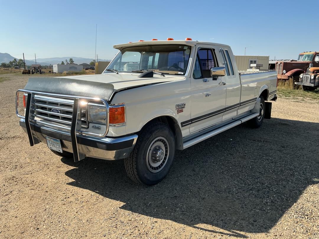 Image of Ford F-250 Primary image