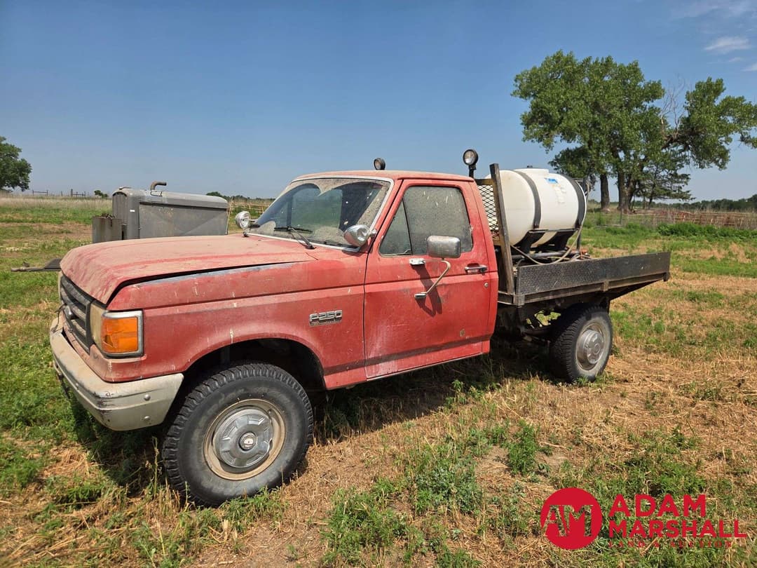 Image of Ford F-250 Primary image
