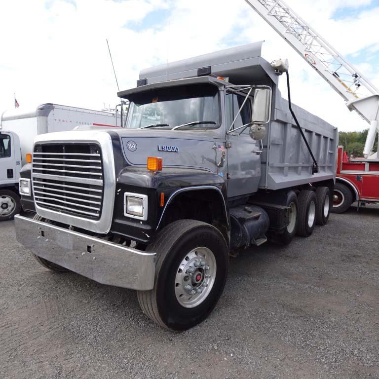 Image of Ford L9000 Primary image