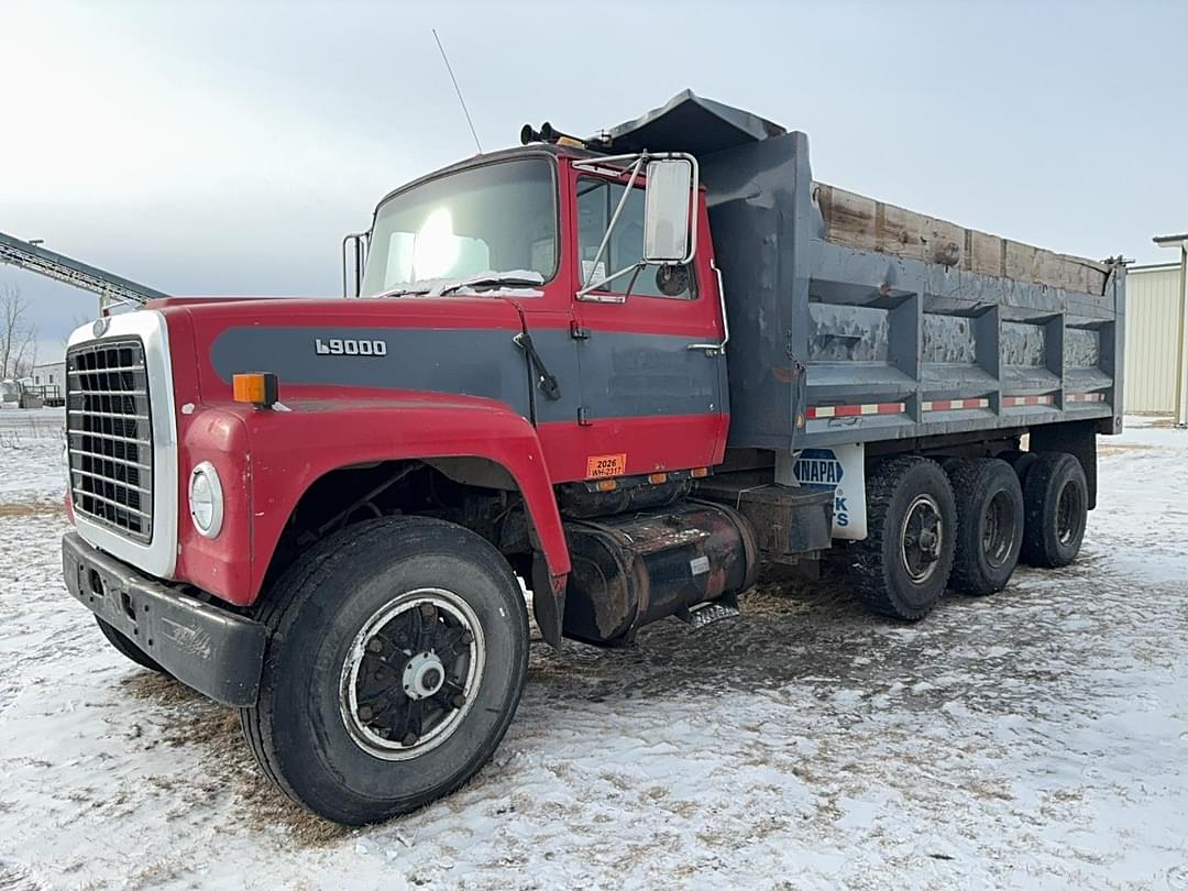 Image of Ford L9000 Primary image