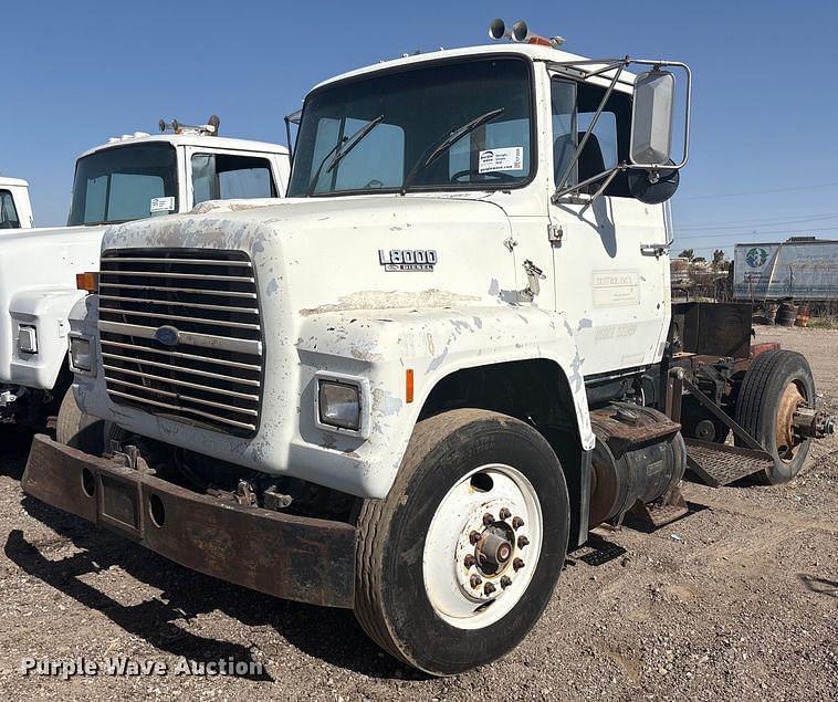 Image of Ford LN8000 Primary image