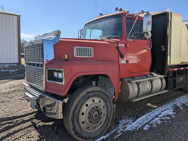 Image of Ford LTL9000 equipment image 1