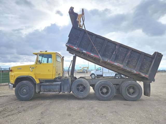 Image of Ford LTL9000 equipment image 1