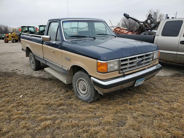 Image of Ford F-150 equipment image 1