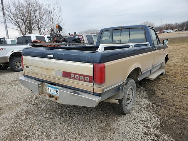 Image of Ford F-150 equipment image 2