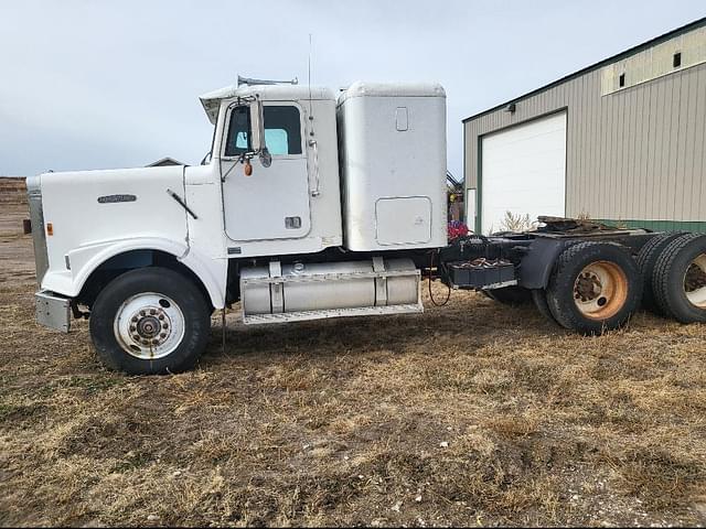 Image of Freightliner MB80 equipment image 1