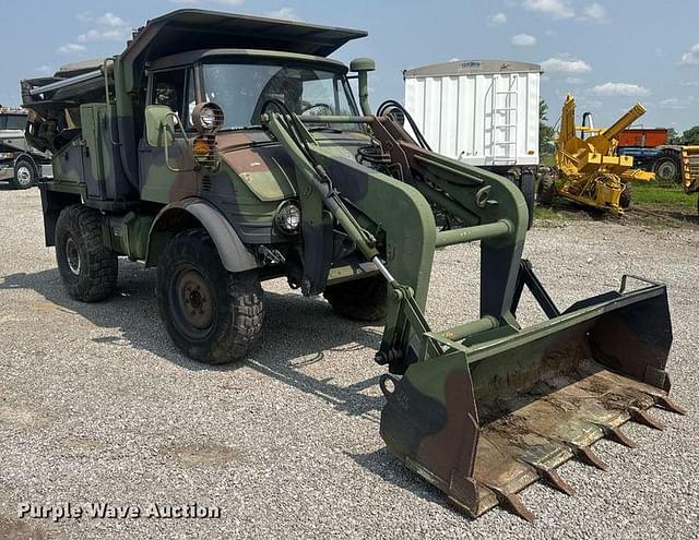 Image of Freightliner FLU419 equipment image 2