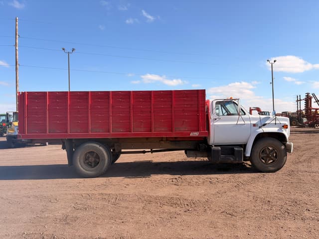 Image of GMC 7000 equipment image 4