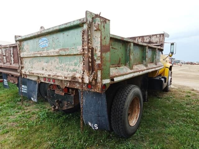 Image of GMC 7000 equipment image 2