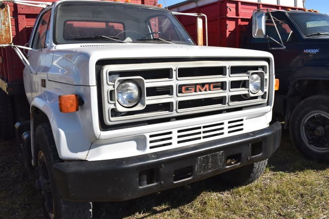 Image of GMC 7000 equipment image 4