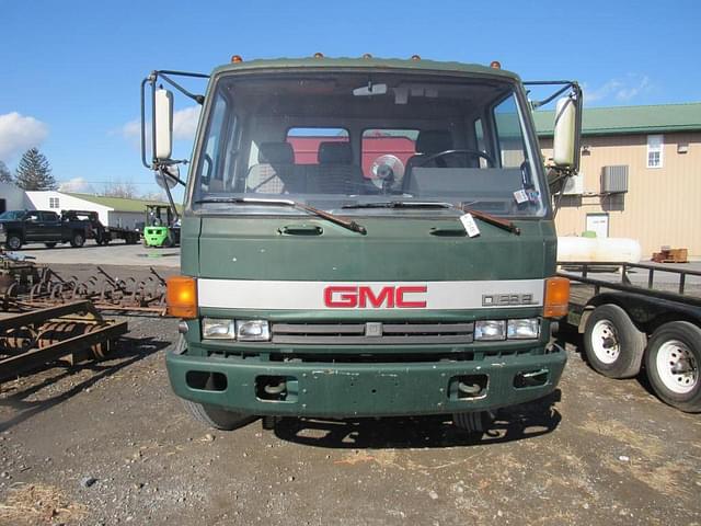 Image of GMC 7000 equipment image 1