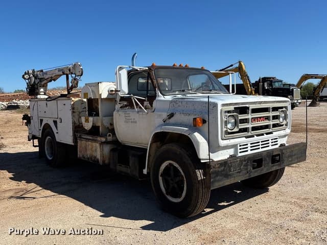 Image of GMC 7000 equipment image 2
