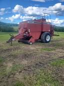 1987 Hesston 4900 Image