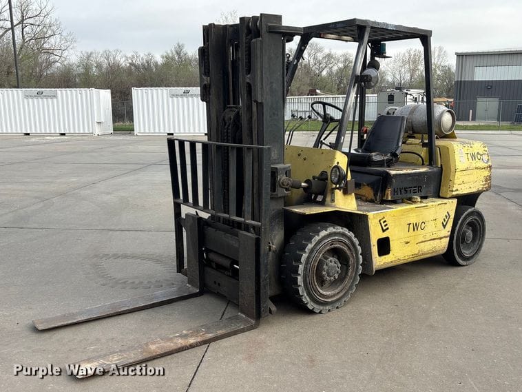 1987 Hyster H80XL Equipment Image0
