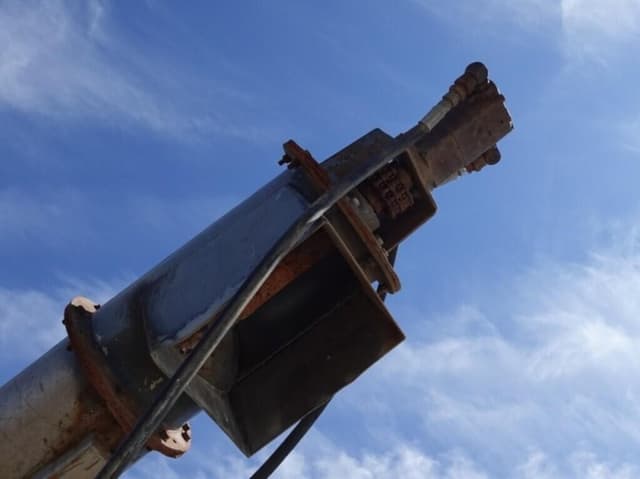 Image of International F9370 equipment image 4