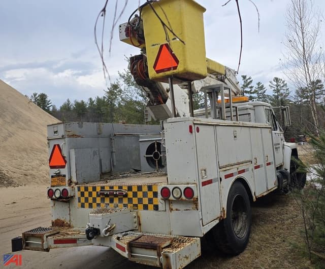 Image of International 1754 equipment image 1
