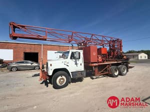 1987 International Harvester S1900 Image