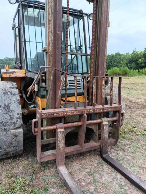 Image of JCB 930 equipment image 2