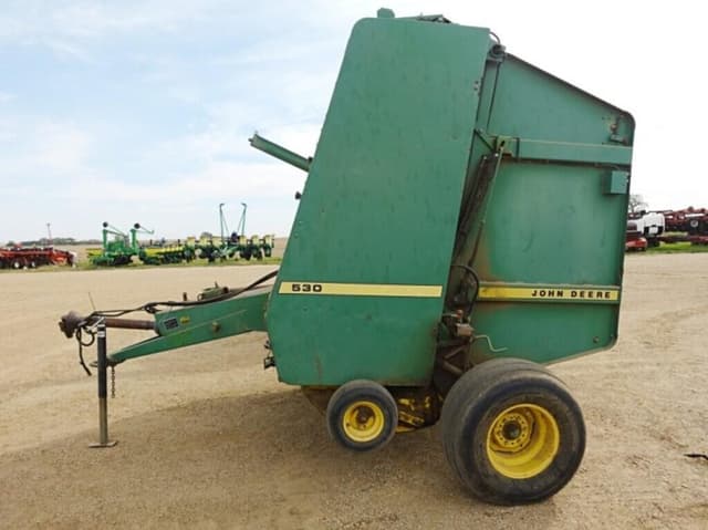 Image of John Deere 530 equipment image 3