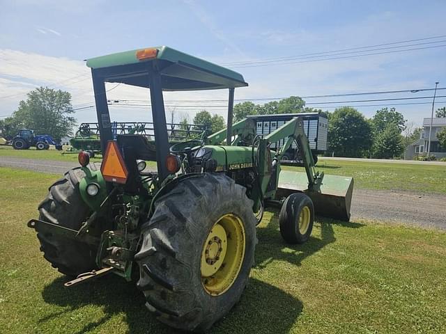 Image of John Deere 2355 equipment image 4