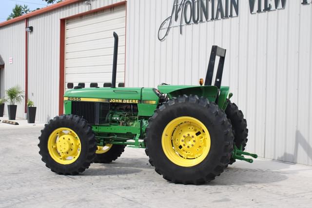 Image of John Deere 2555 equipment image 1