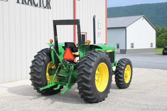 Image of John Deere 2555 equipment image 3