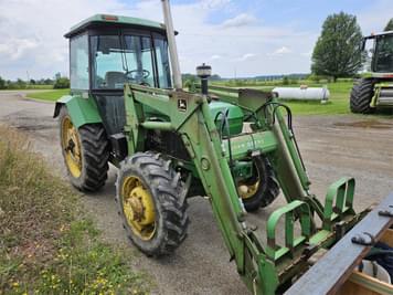 Main image John Deere 2755