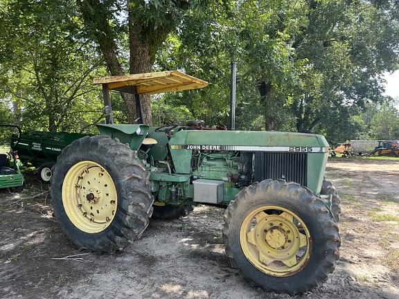 Image of John Deere 2955 Primary image
