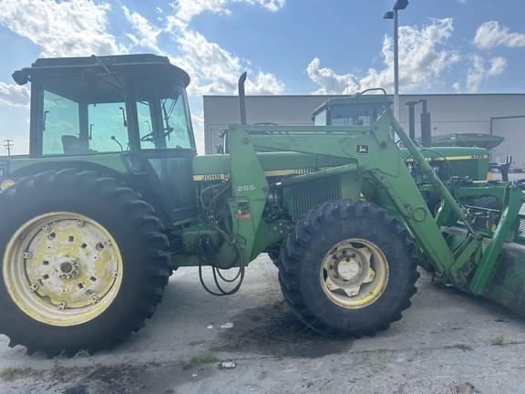 Image of John Deere 3150 equipment image 3