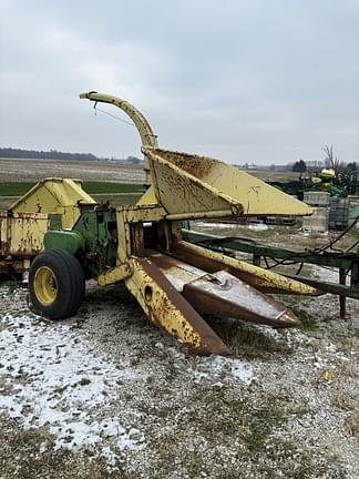 Image of John Deere 3800 equipment image 1