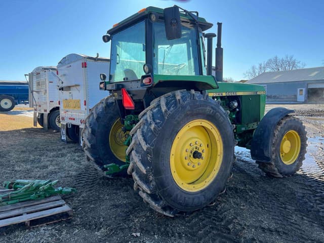 Image of John Deere 4250 equipment image 4