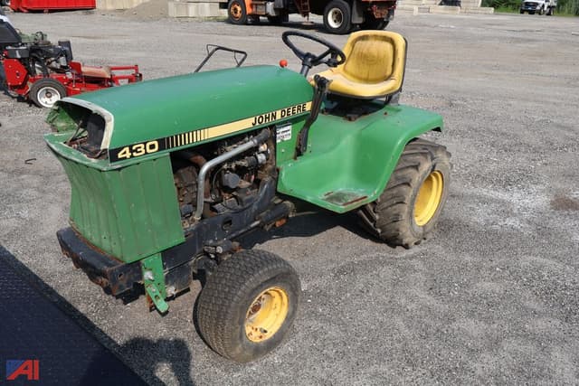 Image of John Deere 430 equipment image 3