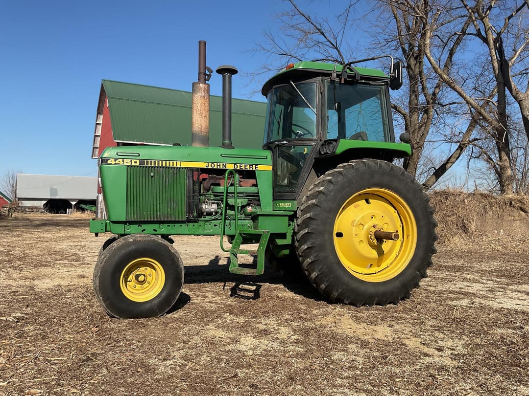 Image of John Deere 4450 Primary image