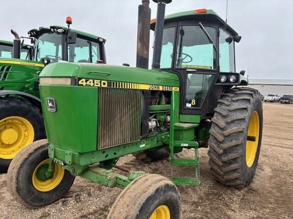 Main image John Deere 4450