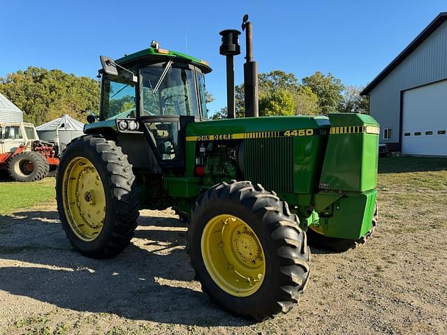 Image of John Deere 4450 equipment image 1