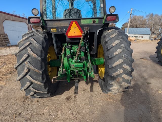 Image of John Deere 4450 equipment image 4