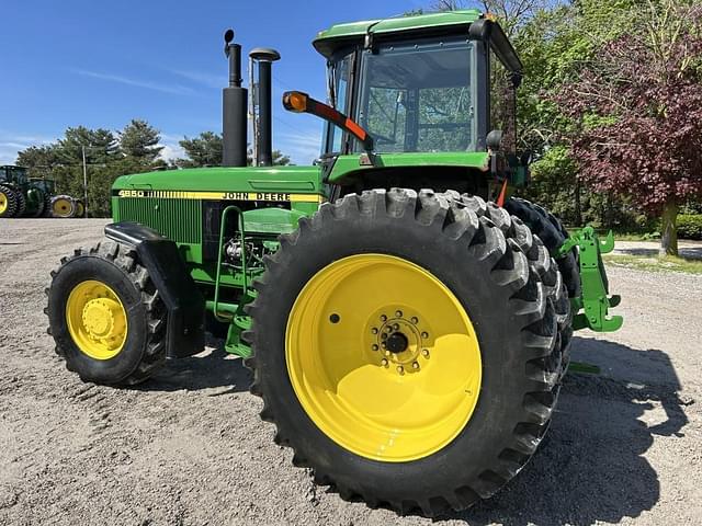Image of John Deere 4650 equipment image 4