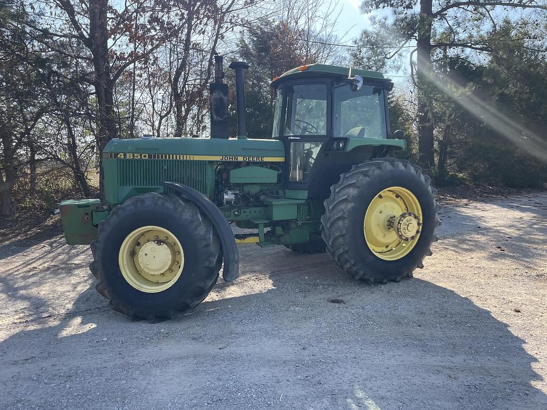 Image of John Deere 4850 Primary image