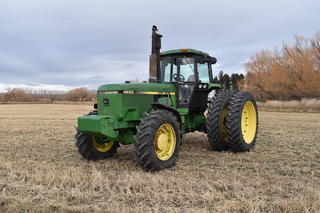 Image of John Deere 4850 Primary image