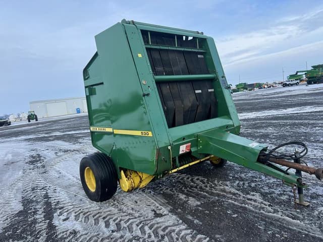 Image of John Deere 530 equipment image 4