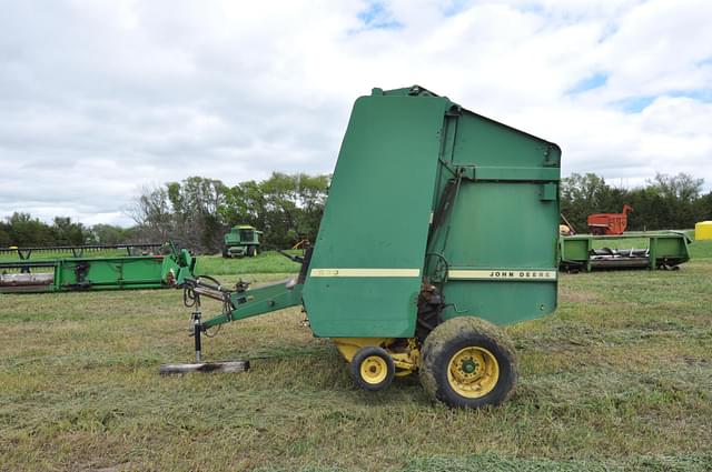 Image of John Deere 530 equipment image 1