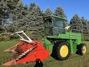 1987 John Deere 5730 Image