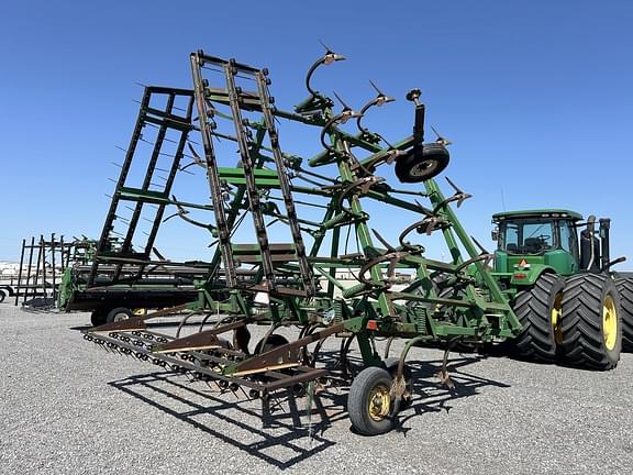 Image of John Deere 610 equipment image 4