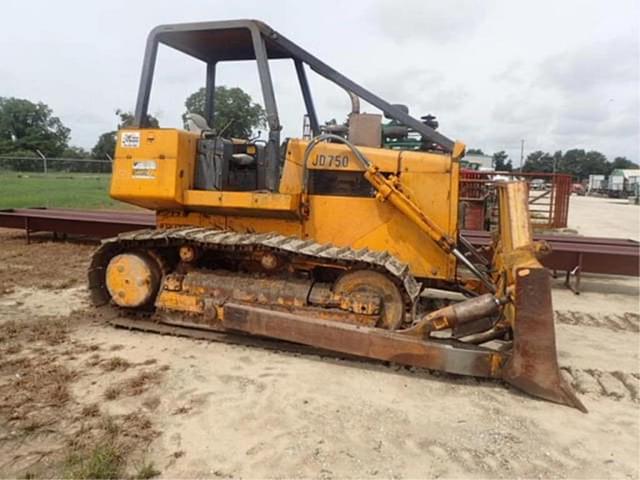 Image of John Deere 750E  equipment image 1