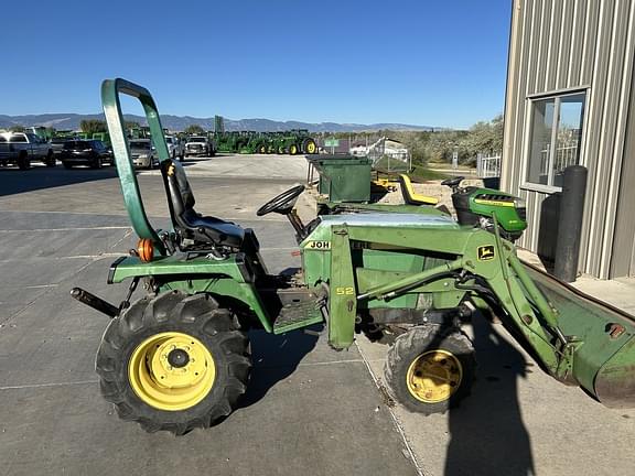 Image of John Deere 755 equipment image 2