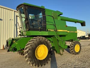 1987 John Deere 7720 Titan II Image