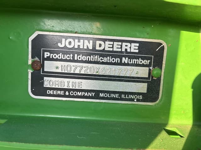 Image of John Deere 7720 Titan II equipment image 1